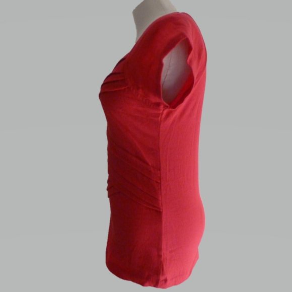 Anthropologie S Red Top with Pleated Detail - Picture 2 of 4